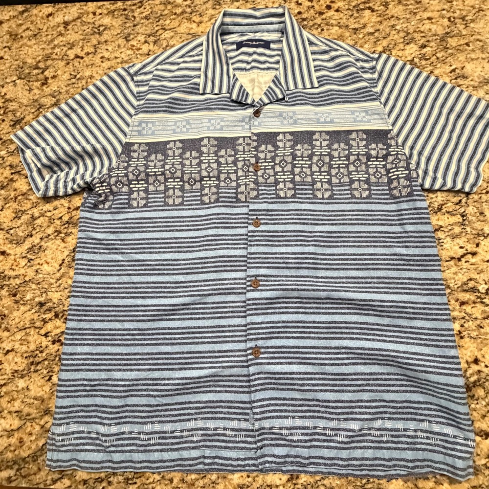 Tommy Bahama XL Silk Camp Shirt Blue Striped Geometric Short Sleeve Button Up